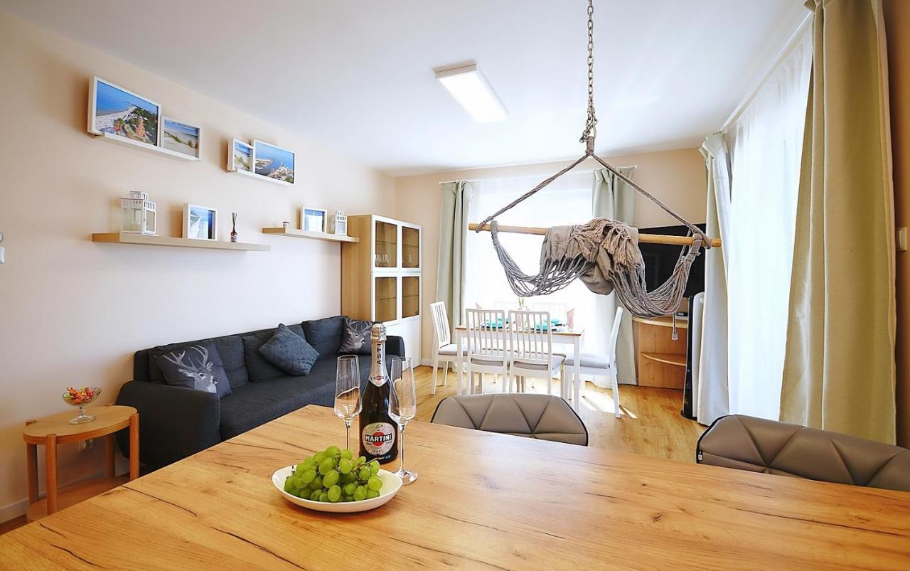Ferienwohnung Apartament Premium Mikiniki Kolberg Exterior foto